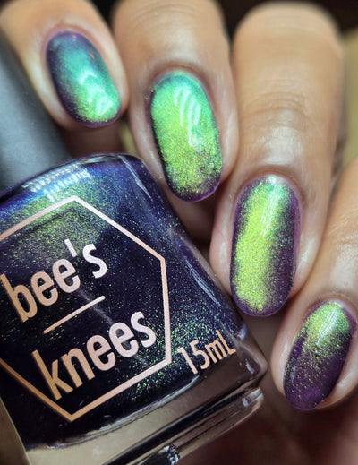*PRE-ORDER* Bee's Knees Lacquer - I Put the Omen in Women (Magnetic)
