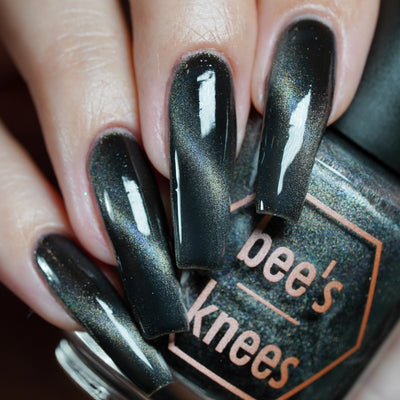 *PRE-ORDER* Bee's Knees Lacquer - Heir (Magnetic)