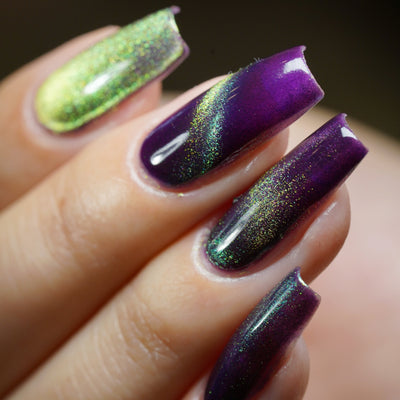 *PRE-ORDER* Bee's Knees Lacquer - I Put the Omen in Women (Magnetic)