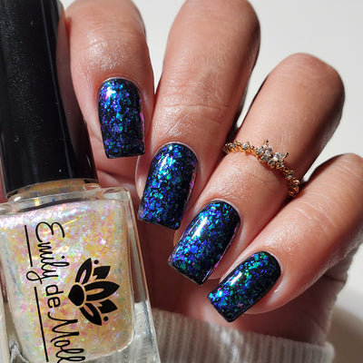 Emily de Molly - What We Deserve