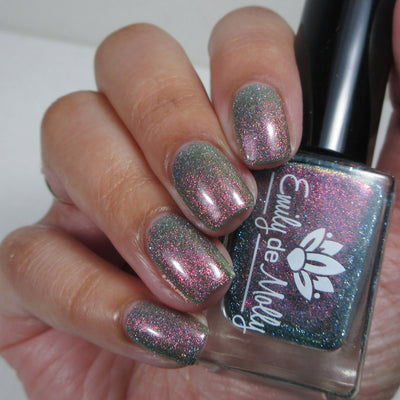 Emily de Molly - Shadows Sing