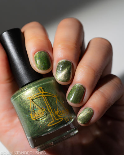 *PRE-ORDER* Bee's Knees Lacquer - Coercer (Magnetic)