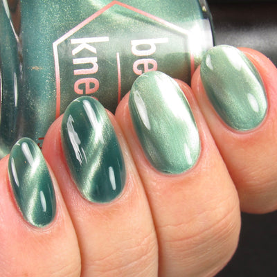 *PRE-ORDER* Bee's Knees Lacquer - Bog Dweller (Magnetic)