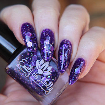 Emily de Molly - Eternal Forces