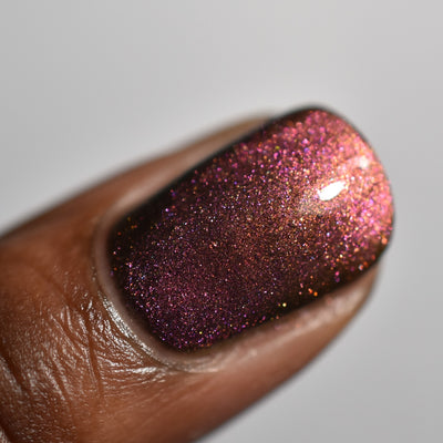 *PRE-ORDER* Bee's Knees Lacquer - Hate at First Sight (Magnetic UP)