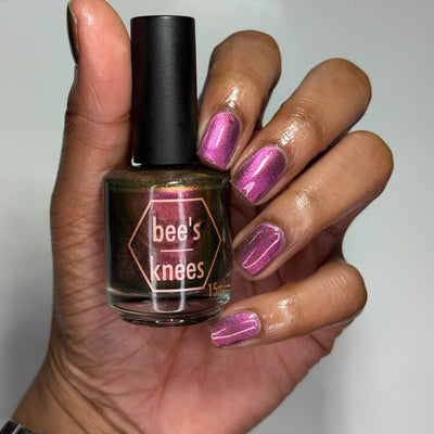 *PRE-ORDER* Bee's Knees Lacquer - Hate at First Sight (Magnetic UP)