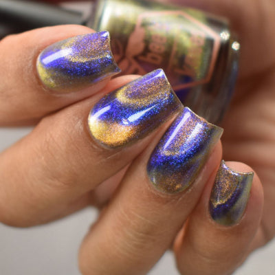 *PRE-ORDER* Bee's Knees Lacquer - It Doesn't Know Any Better, But You Do (Magnetic)