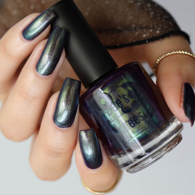 *PRE-ORDER* Bee's Knees Lacquer - An Insane Fucking Tentacle Sanctuary (Magnetic)