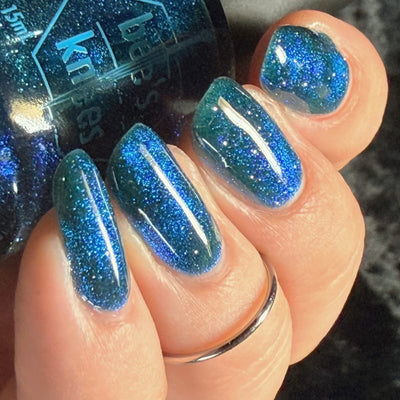 *PRE-ORDER* Bee's Knees Lacquer - The Ultimate Weapon (Magnetic)