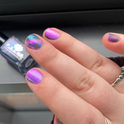 Emily de Molly - Idyllic Setting (Magnetic)