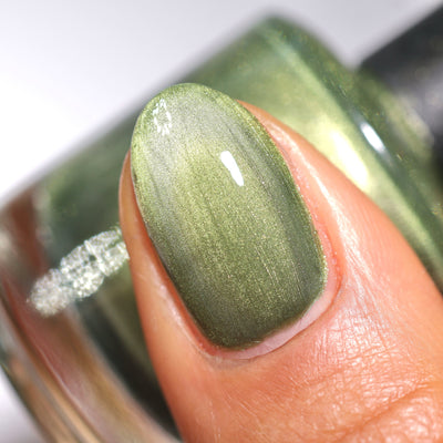 *PRE-ORDER* Bee's Knees Lacquer - Scales and Scutes (Magnetic)