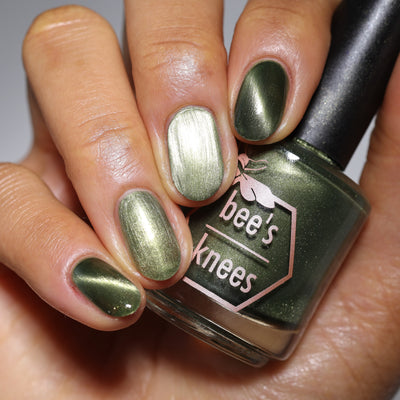 *PRE-ORDER* Bee's Knees Lacquer - Scales and Scutes (Magnetic)