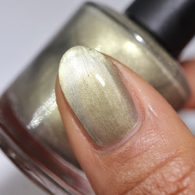 *PRE-ORDER* Bee's Knees Lacquer - New Moon, New Me (Magnetic)