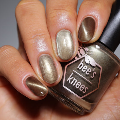 *PRE-ORDER* Bee's Knees Lacquer - Become the Bear (Magnetic)