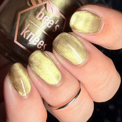 *PRE-ORDER* Bee's Knees Lacquer - Become the Bear (Magnetic)
