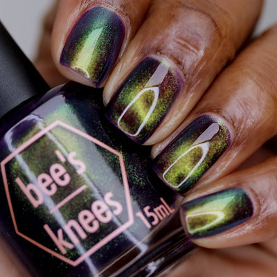 *PRE-ORDER* Bee's Knees Lacquer - I Put the Omen in Women (Magnetic)