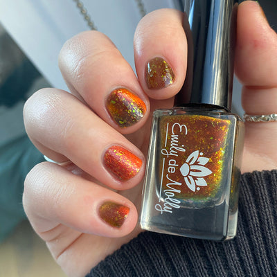 Emily de Molly - Green Flame (Magnetic)