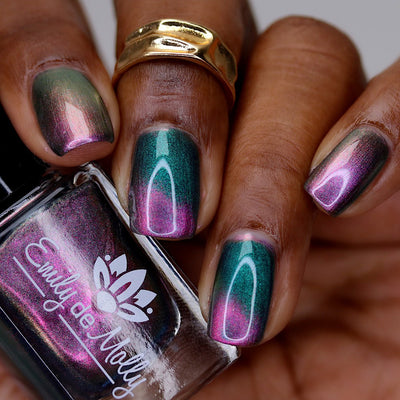 Emily de Molly - Sirens Call (Magnetic)