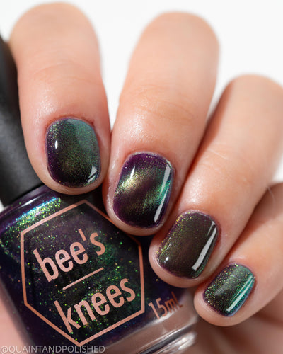 *PRE-ORDER* Bee's Knees Lacquer - I Put the Omen in Women (Magnetic)
