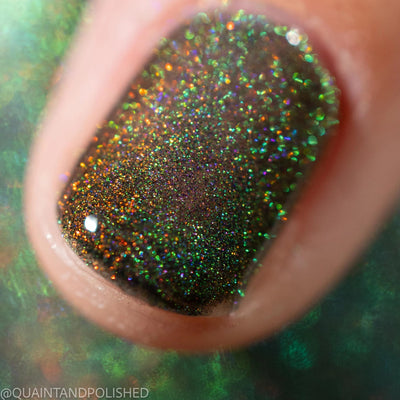 *PRE-ORDER* Bee's Knees Lacquer - No One Believes You're Dating (Magnetic UP)