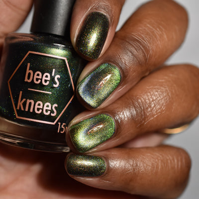 *PRE-ORDER* Bee's Knees Lacquer - No One Believes You're Dating (Magnetic UP)