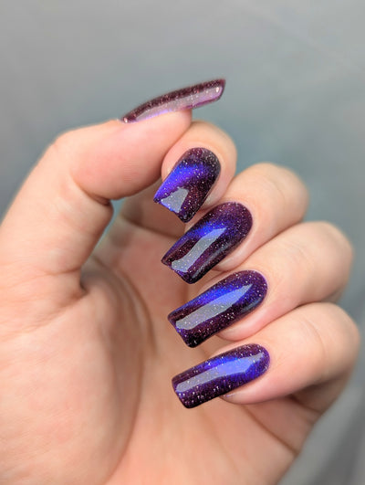 *PRE-ORDER* Bee's Knees Lacquer - You Are A Wonder (Magnetic)