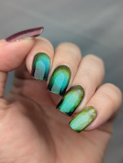 *PRE-ORDER* Bee's Knees Lacquer - Shadows and Sunlight (Magnetic)