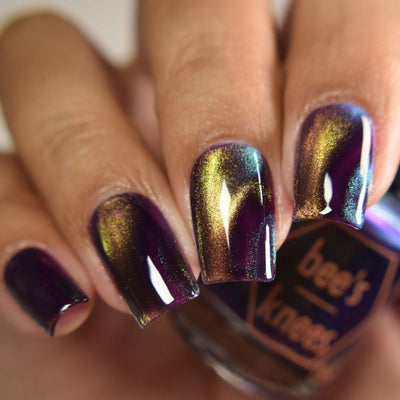 *PRE-ORDER* Bee's Knees Lacquer - I Put the Omen in Women (Magnetic)