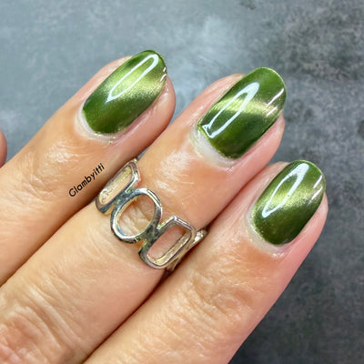 *PRE-ORDER* Bee's Knees Lacquer - Scales and Scutes (Magnetic)