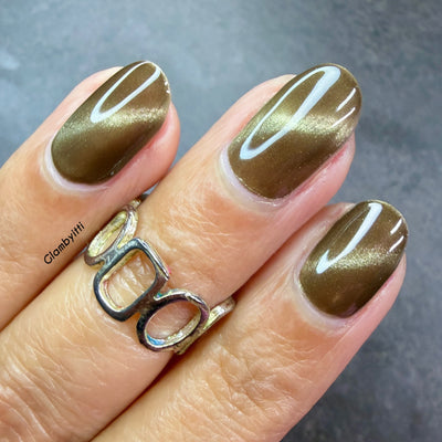 *PRE-ORDER* Bee's Knees Lacquer - Become the Bear (Magnetic)