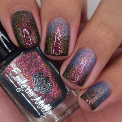 Emily de Molly - Strangers (Thermal)