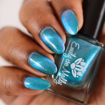 Emily de Molly - Strong Current (Magnetic)