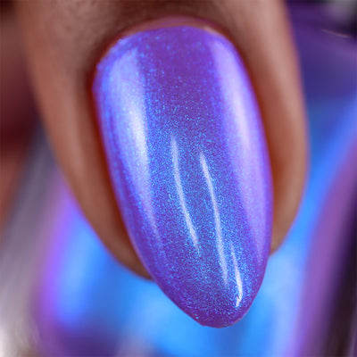 Emily de Molly - The Ones Who Live