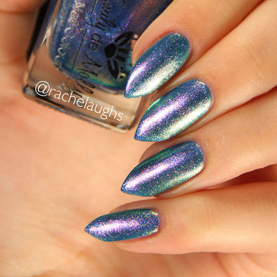 Emily de Molly - Sea Of Lies