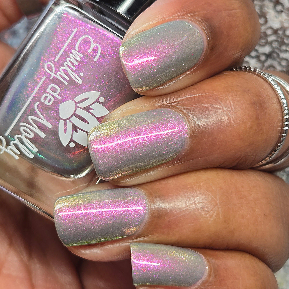 *PRE-ORDER* Emily de Molly - Sakura Mist