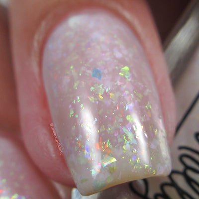*PRE-ORDER* Emily de Molly - Sheer Tint Opal