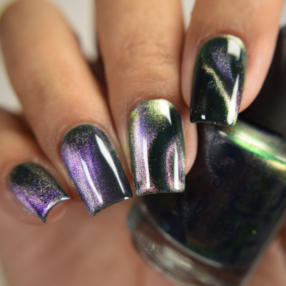 *PRE-ORDER* Bee's Knees Lacquer - That's Our Girl
