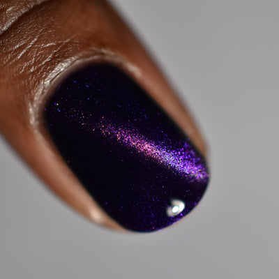 *PRE-ORDER* Bee's Knees Lacquer - All Hail the Queen (Magnetic)