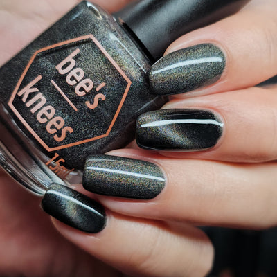 *PRE-ORDER* Bee's Knees Lacquer - Heir (Magnetic)