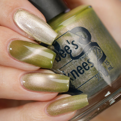 *PRE-ORDER* Bee's Knees Lacquer - Happy Tuesday (Magnetic)