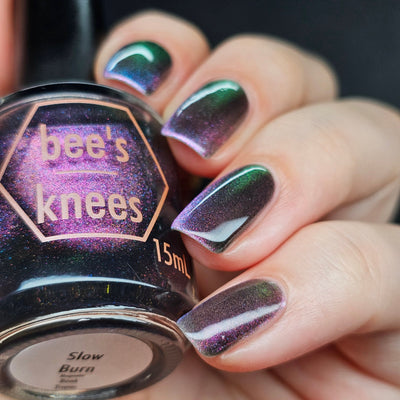Bee's Knees Lacquer - Slow Burn (Magnetic)