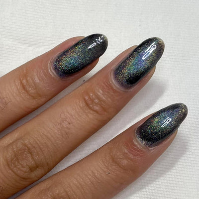 *PRE-SALE* Cirque Colors - Black Swan (Magnetic)