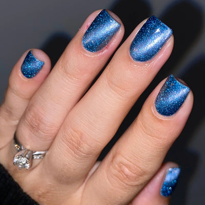 *PRE-ORDER* Bee's Knees Lacquer - The Queen Dowager (Magnetic)