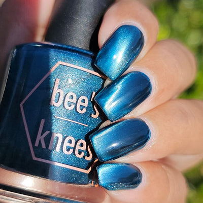 Bee's Knees Lacquer - Blade of the Frontiers (Magnetic)