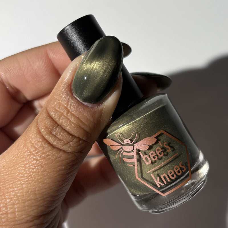 *PRE-ORDER* Bee's Knees Lacquer - Wayward Spirits (Magnetic Thermal)