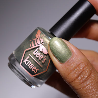 *PRE-ORDER* Bee's Knees Lacquer - Wayward Spirits (Magnetic Thermal)