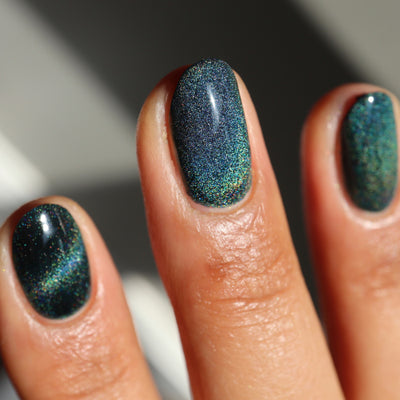 Bee's Knees Lacquer - Chosen of Bane (Magnetic)