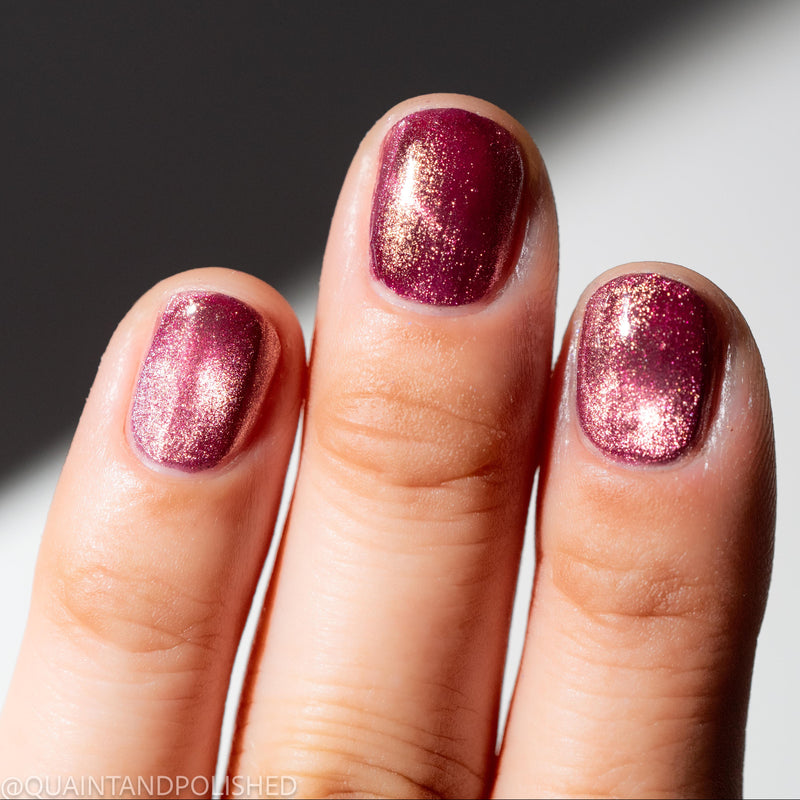 *PRE-ORDER* Bee's Knees Lacquer - I'm Prettier Than that Bitch Ever Was (Magnetic)