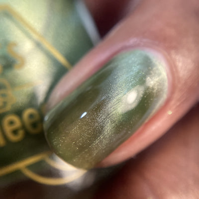 *PRE-ORDER* Bee's Knees Lacquer - It Happens (Magnetic)