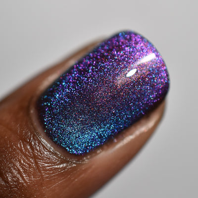 *PRE-ORDER* Bee's Knees Lacquer - Lovers to Enemies (Magnetic UP)